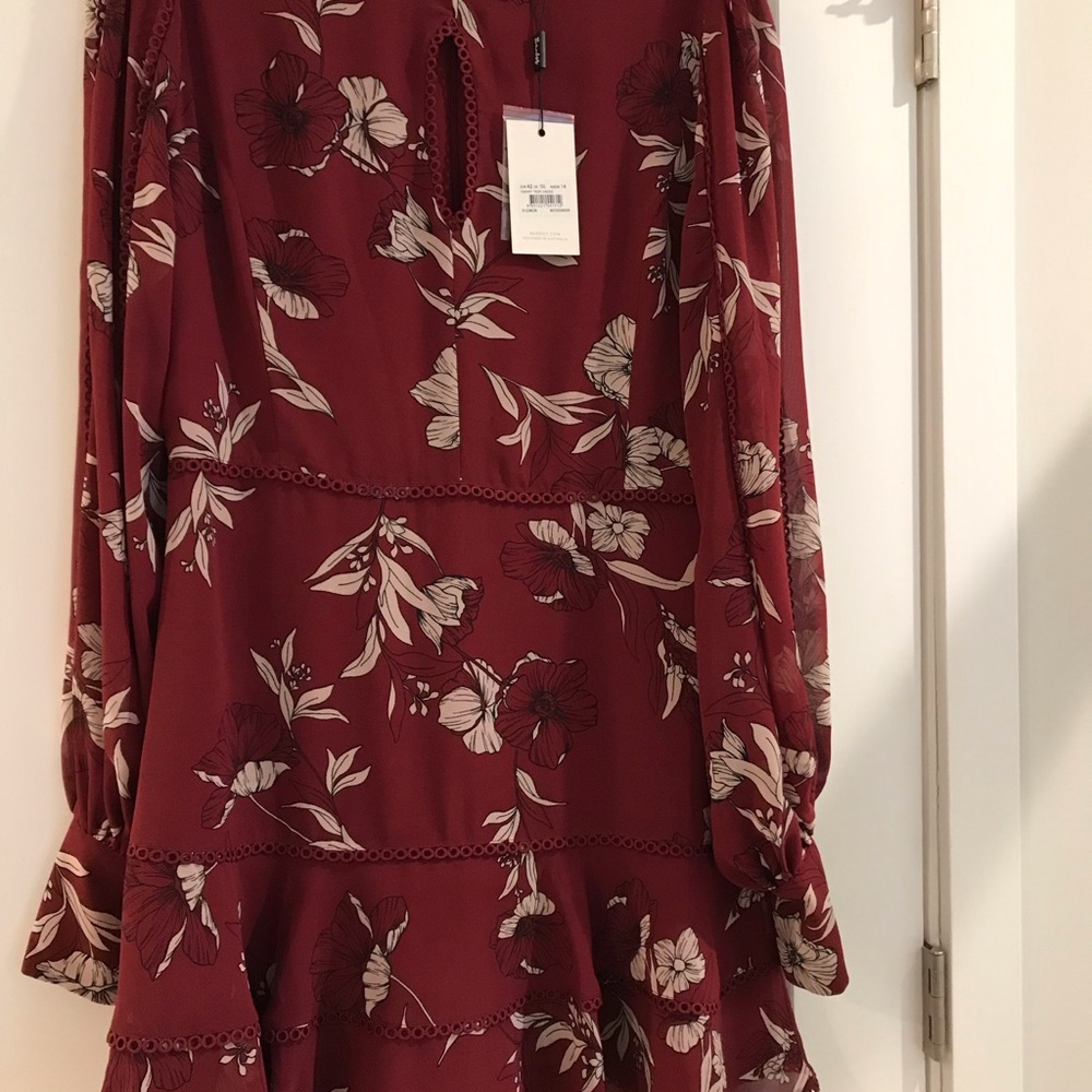 Beautiful feminine new dress with keyhole